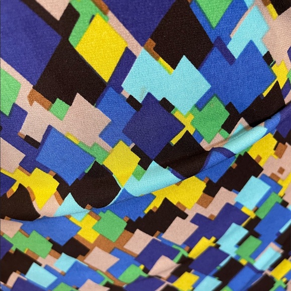 Abstract Wrap Dress - Picture 4 of 5